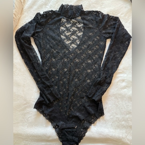 HM Black Lace Long Sleeve Body Suit Size S perfect whimsiegoth, romantic, femini - Picture 3 of 5